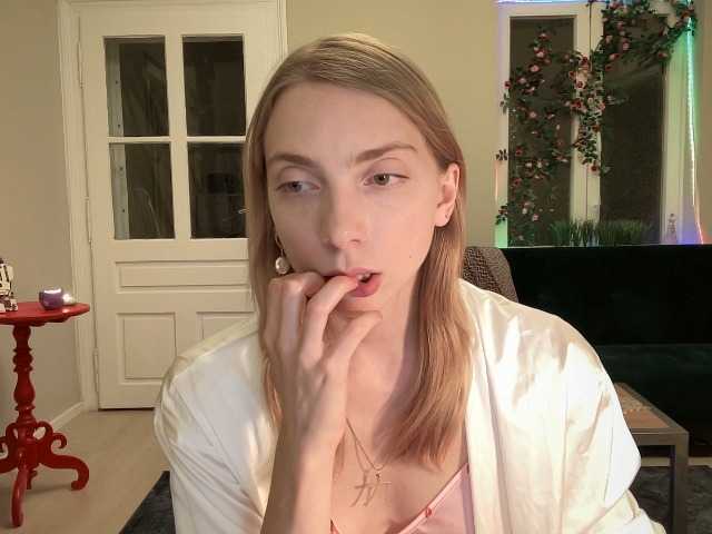 AnnaDarko