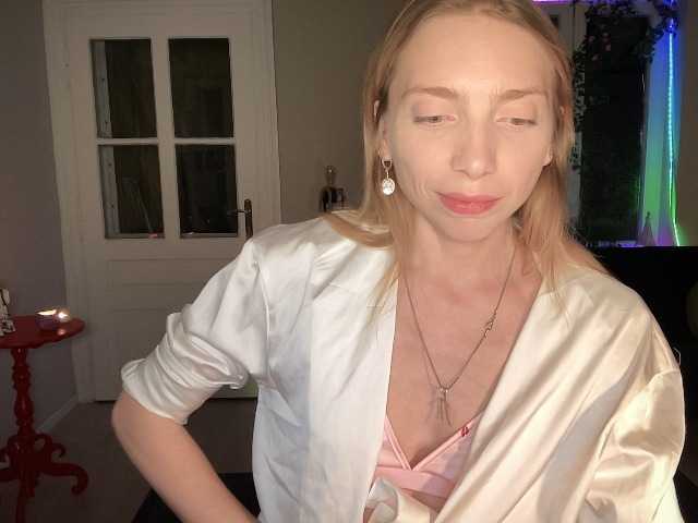 AnnaDarko