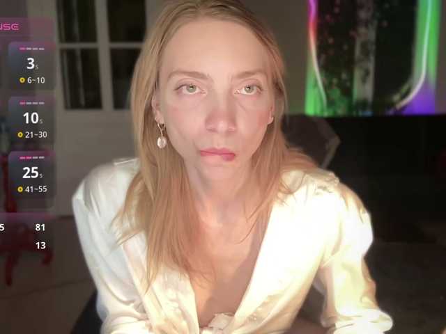 AnnaDarko live cam on BongaCams