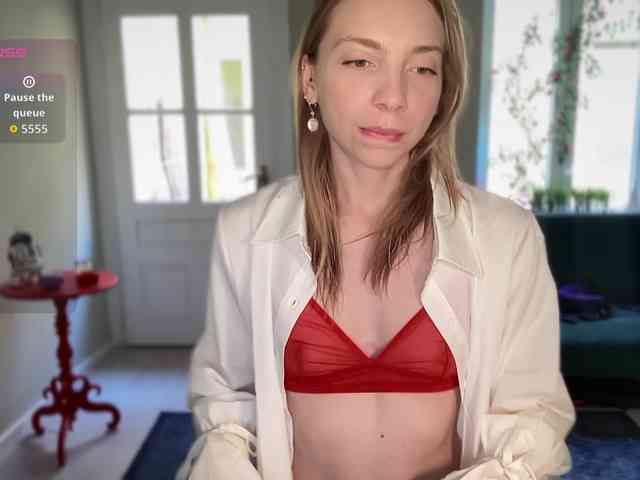 AnnaDarko webcam
