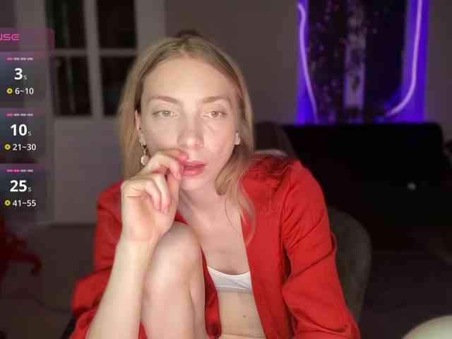 AnnaDarko webcam
