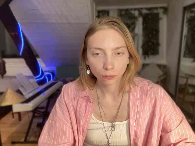 AnnaDarko webcam