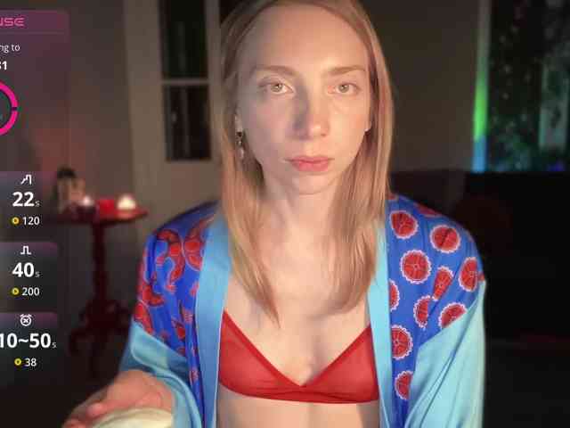 AnnaDarko webcam