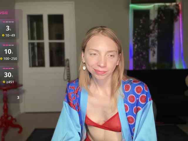 AnnaDarko webcam