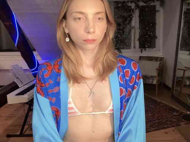 AnnaDarko webcam