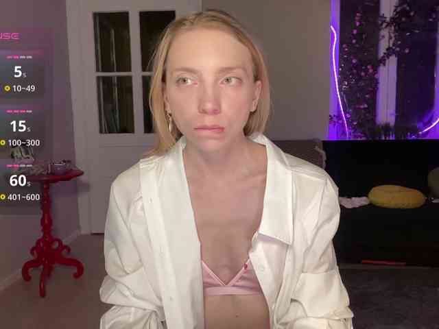 AnnaDarko webcam