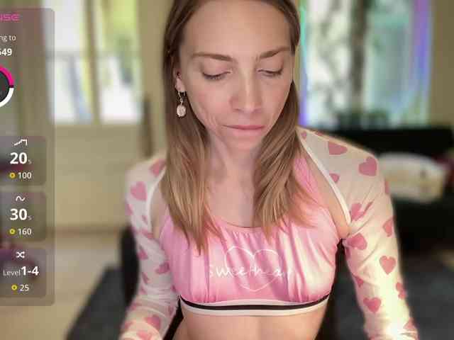 AnnaDarko webcam