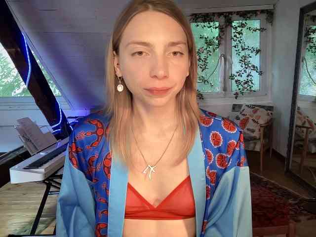 AnnaDarko webcam