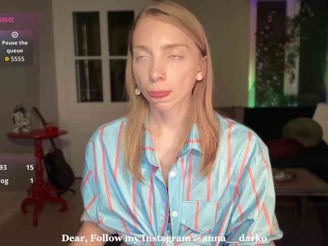 AnnaDarko webcam