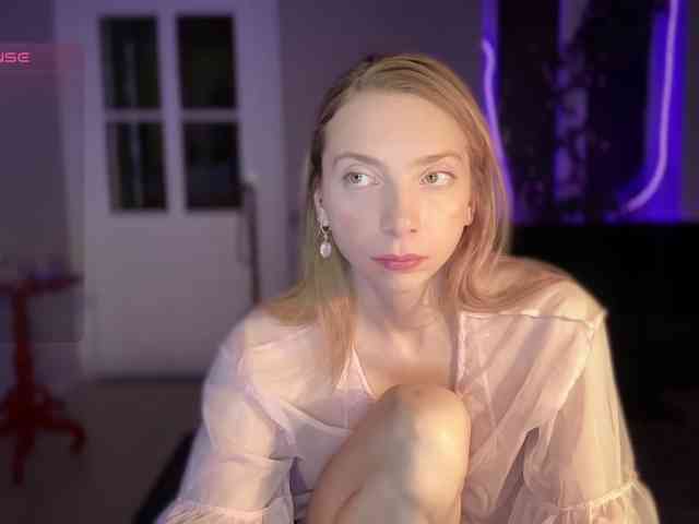 AnnaDarko webcam