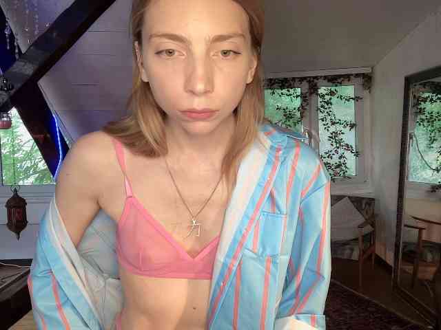 AnnaDarko webcam