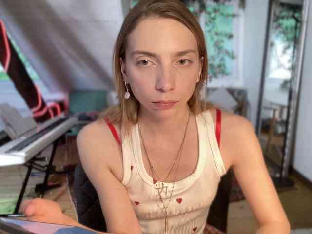 AnnaDarko webcam