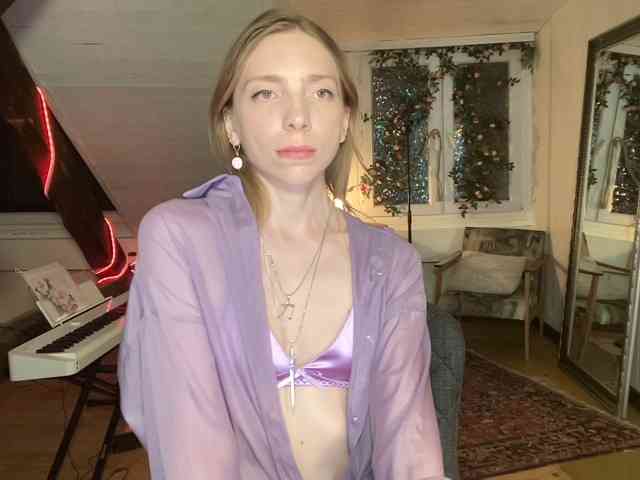 AnnaDarko webcam