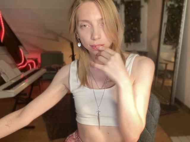 AnnaDarko webcam