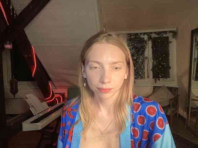 AnnaDarko webcam