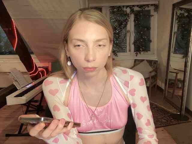 AnnaDarko webcam