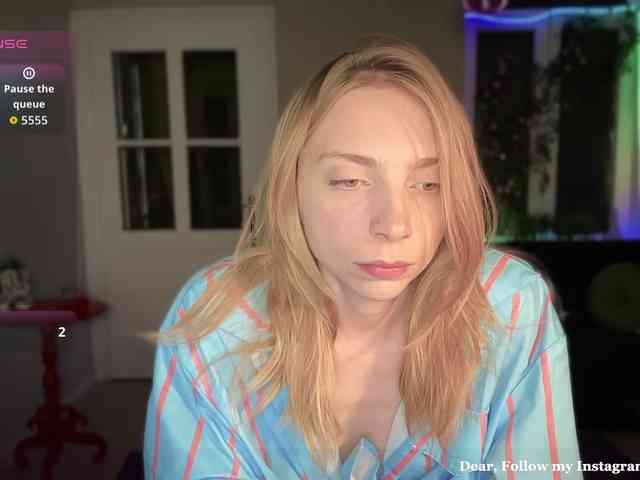 AnnaDarko webcam
