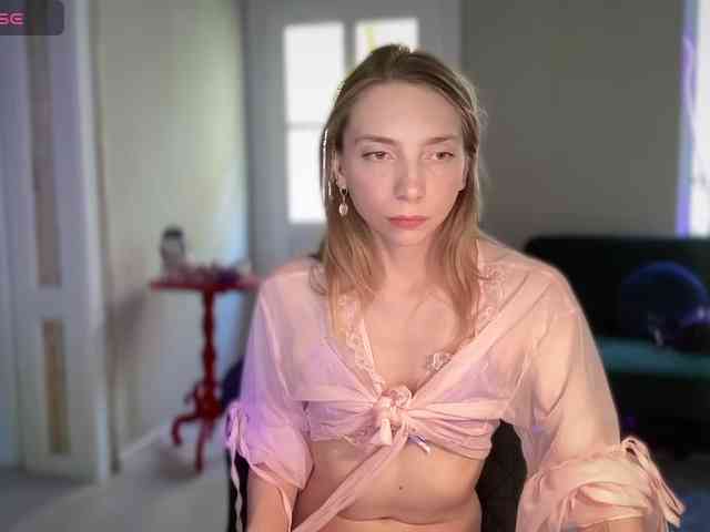 AnnaDarko webcam