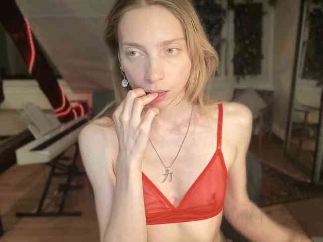 AnnaDarko webcam