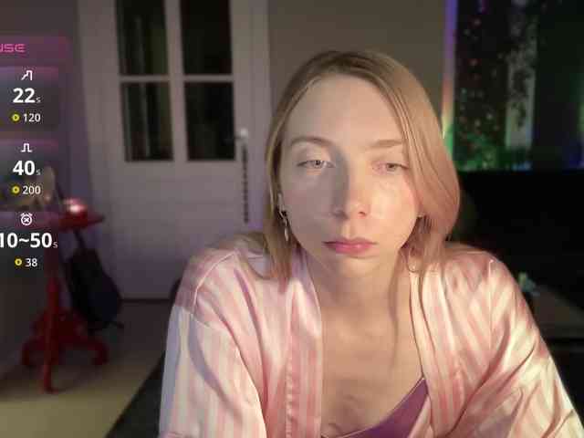 AnnaDarko webcam