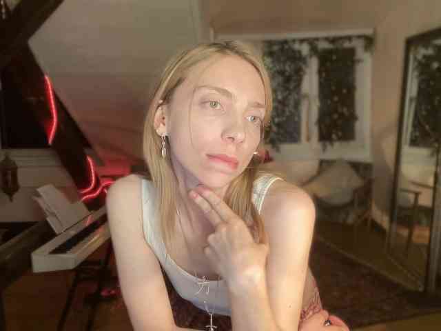 AnnaDarko webcam