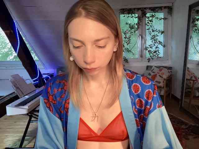 AnnaDarko webcam