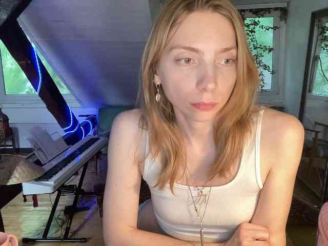 AnnaDarko webcam