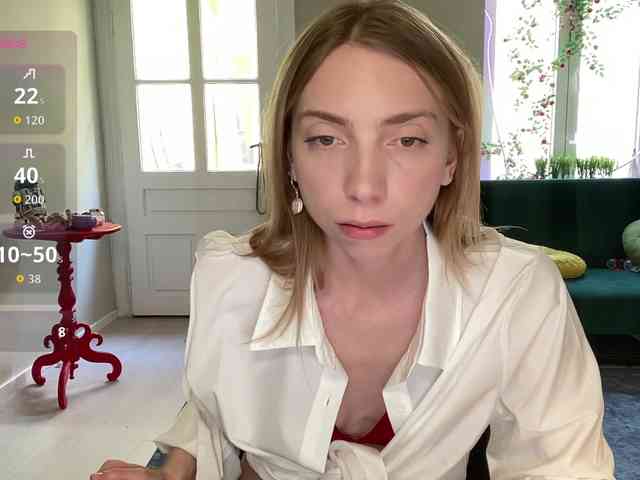 AnnaDarko webcam