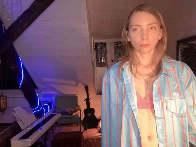 AnnaDarko webcam