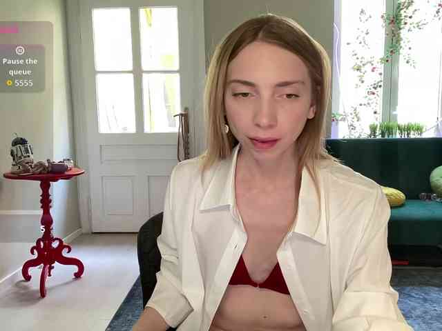 AnnaDarko