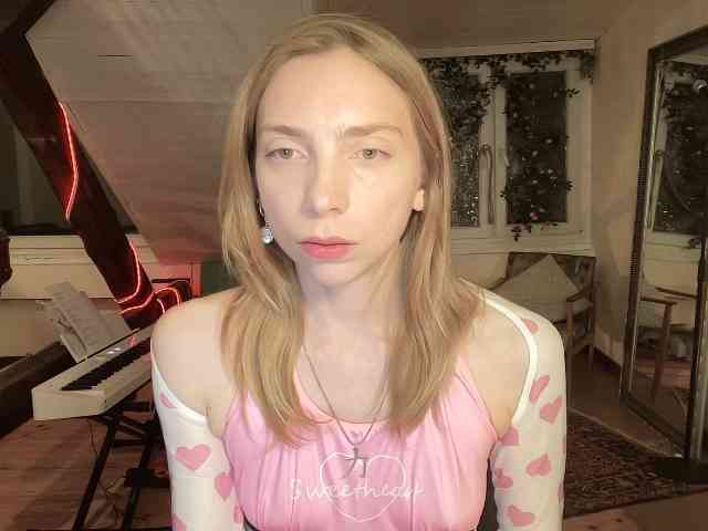 AnnaDarko webcam