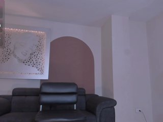 LoiseHarper Porn Show
