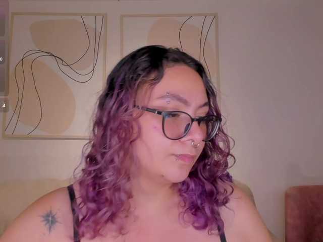 LoiseHarper live cam on BongaCams