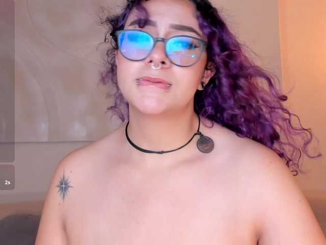 LoiseHarper Live Cam on BongaCams