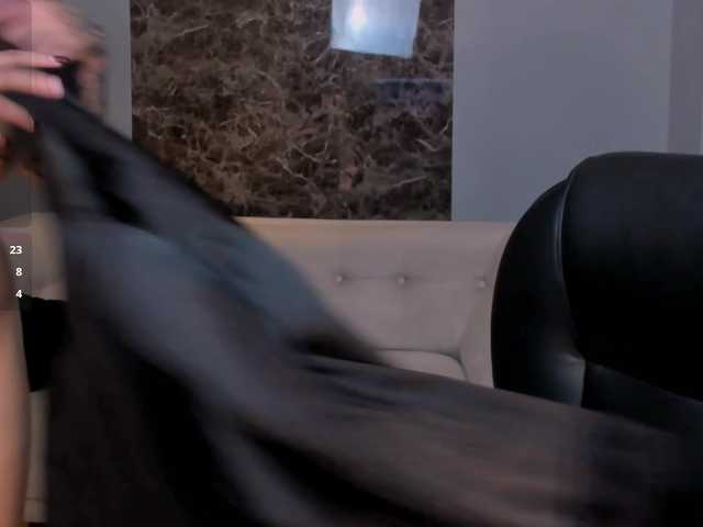 LoiseHarper live cam on BongaCams