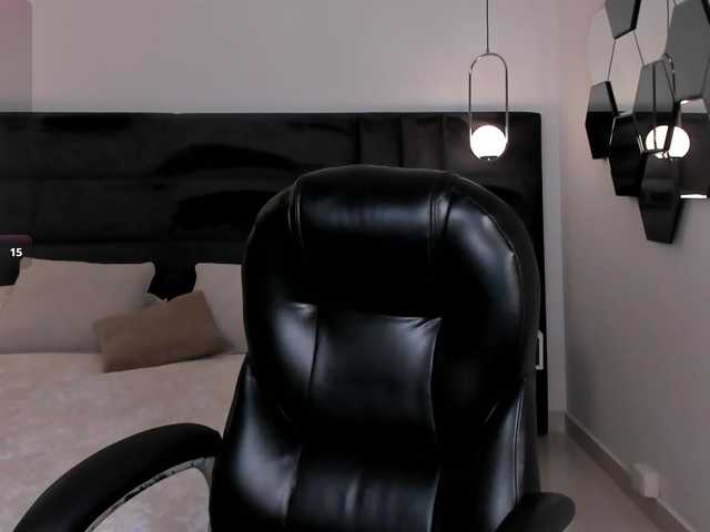 LoiseHarper live cam on BongaCams