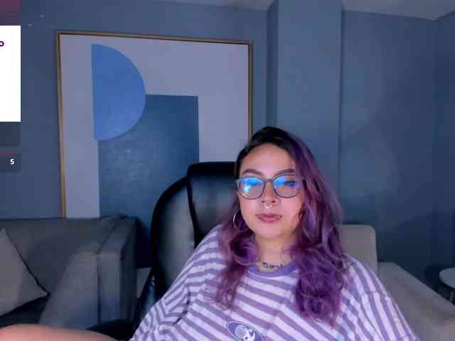 LoiseHarper webcam