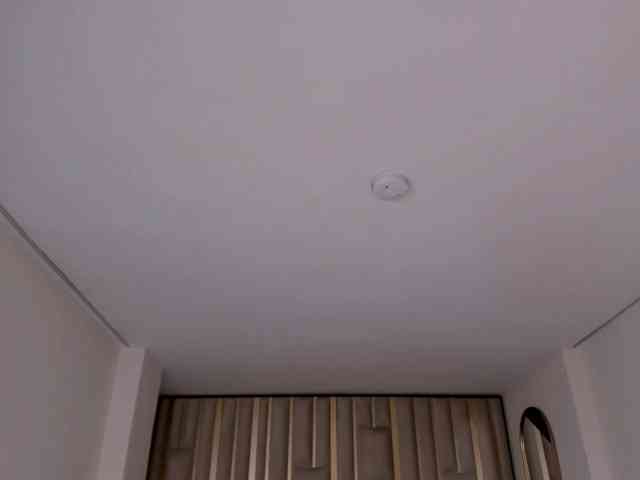 LoiseHarper webcam