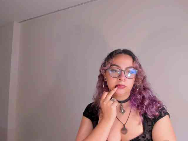 Modelo: LoiseHarper