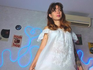 GirlNextDoorTV