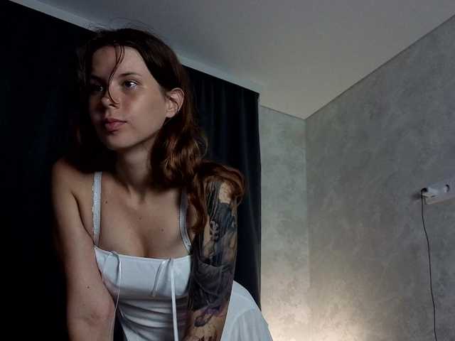 GirlNextDoorTV live webcam show