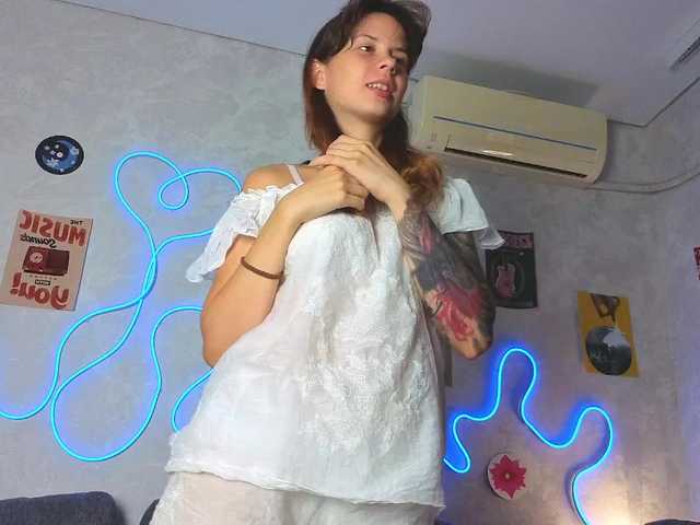 GirlNextDoorTV live cam on BongaCams