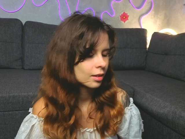 GirlNextDoorTV live cam preview