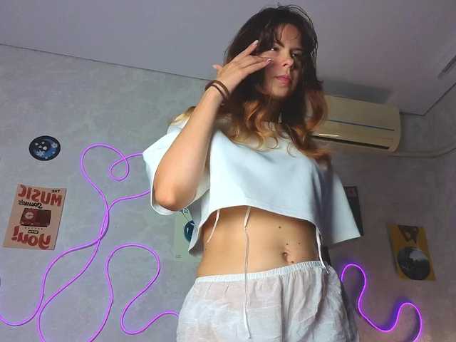 GirlNextDoorTV