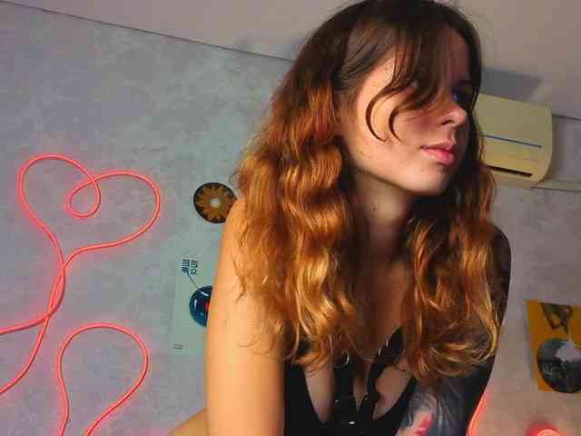 GirlNextDoorTV
