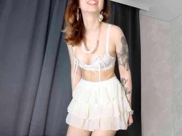 GirlNextDoorTV webcam