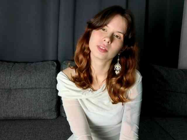 Model: GirlNextDoorTV