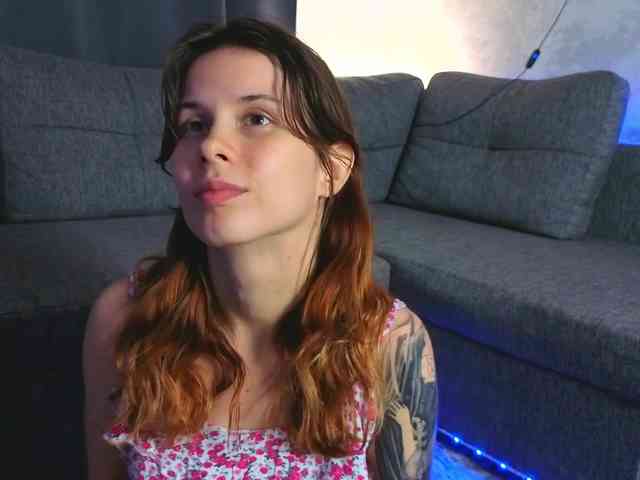 Model: GirlNextDoorTV