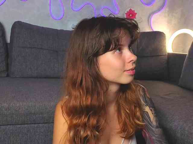 GirlNextDoorTV