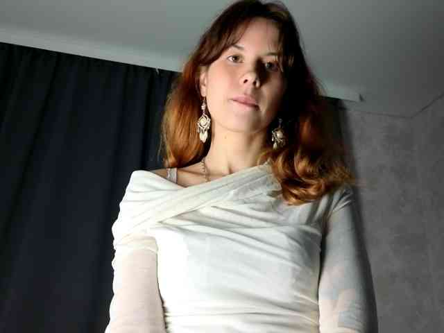 Model: GirlNextDoorTV
